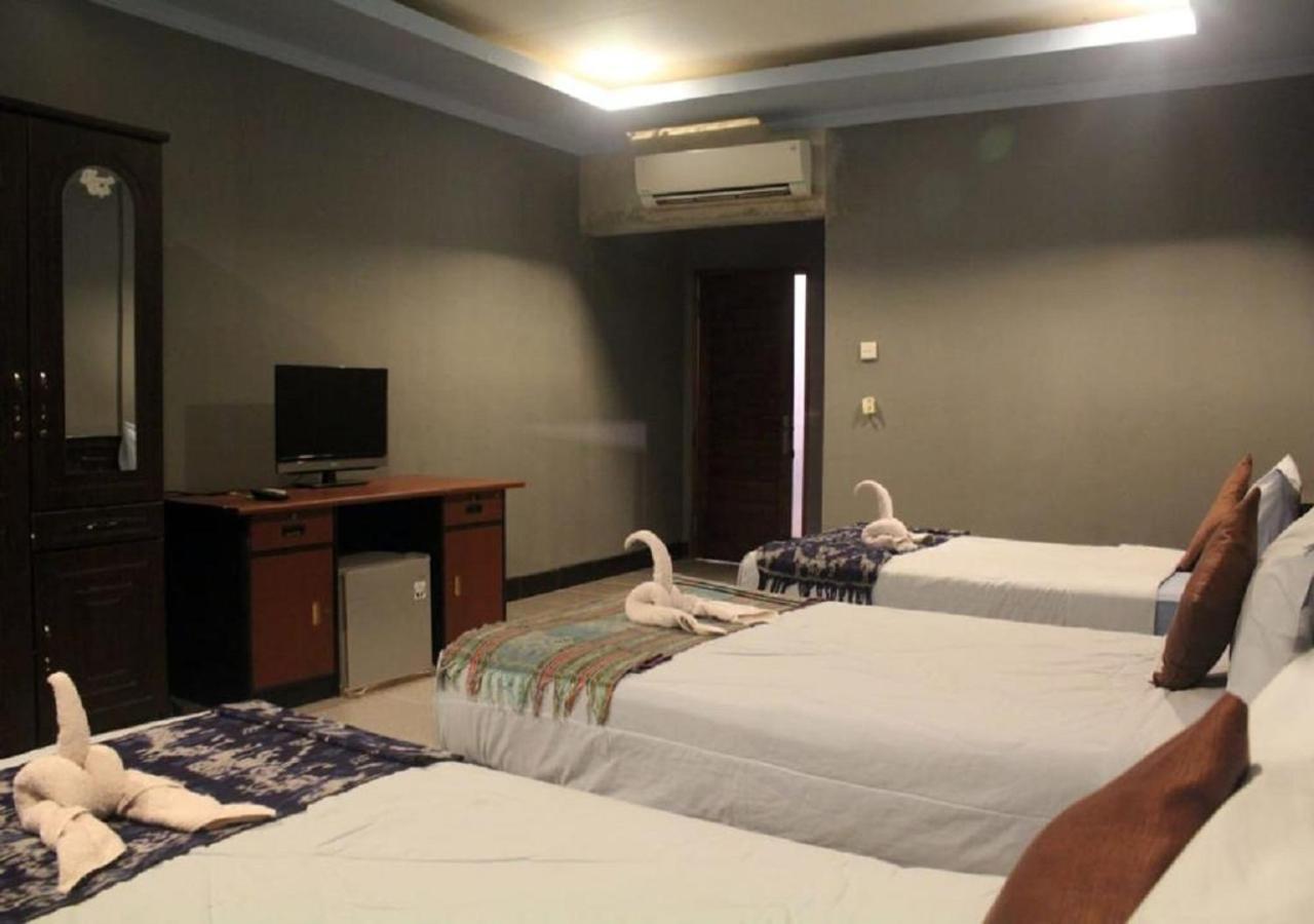Ridho Malik Hotel Bumbang Exterior foto