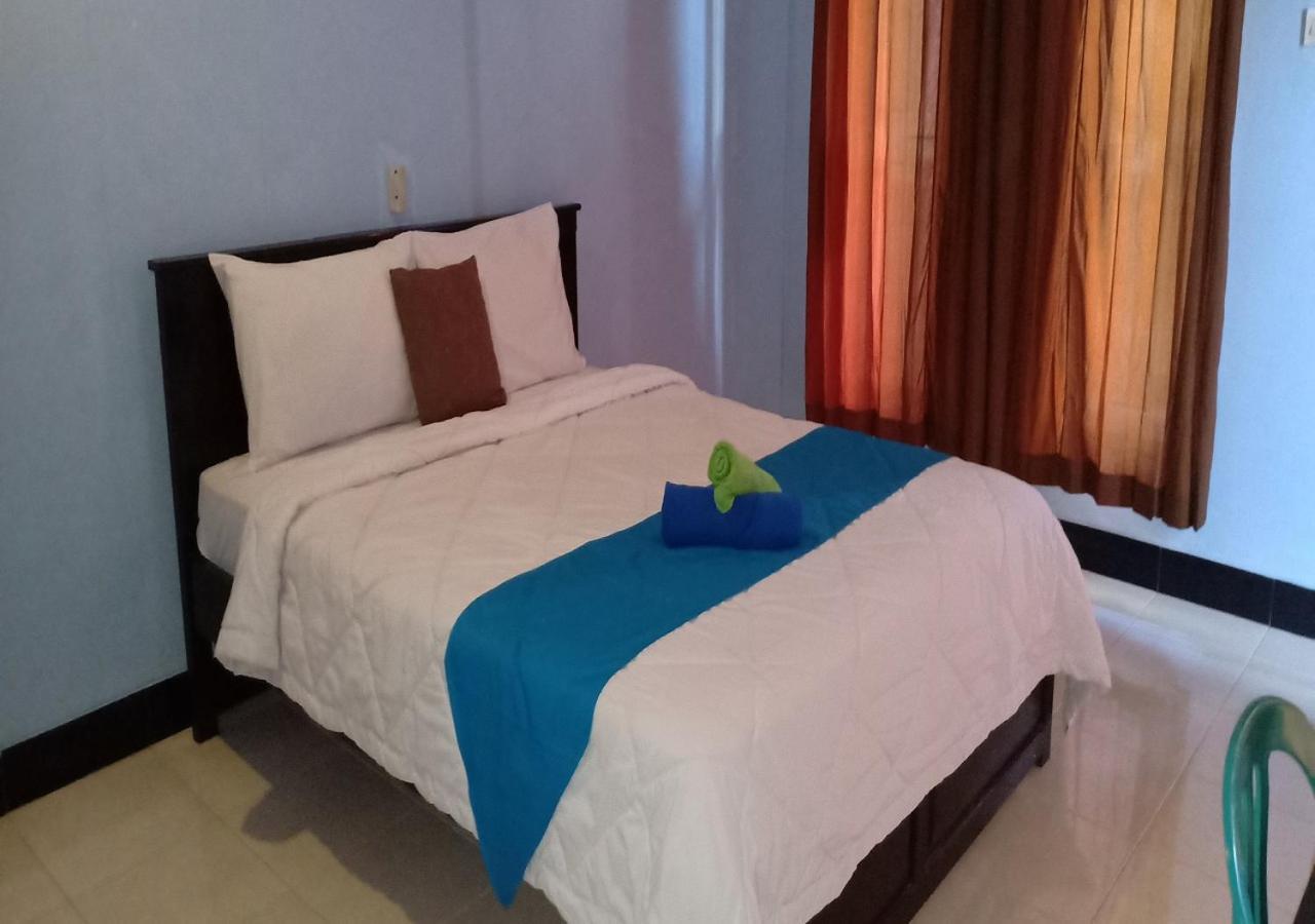 Ridho Malik Hotel Bumbang Exterior foto
