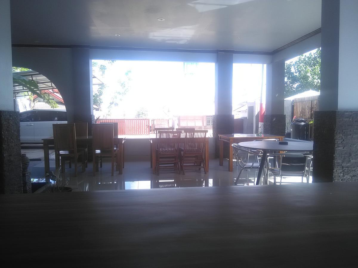 Ridho Malik Hotel Bumbang Exterior foto